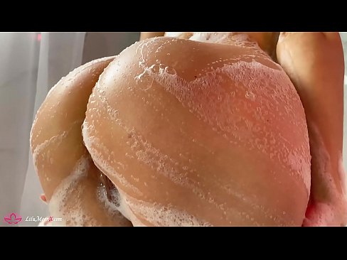 ❤️ Si rambut coklat Melancap Faraj dengan Vibrator hingga Orgasme Intens dalam Mandi ☑ Lucah Rusia pada ms.porngameshub.ru ﹏