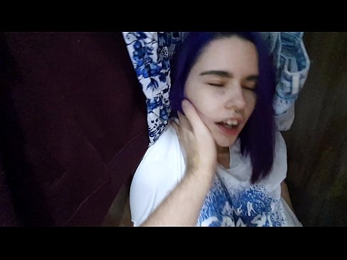 ❤️ Terjumpa adik saya di dalam almari dan membantunya merangkap ☑ Lucah Rusia pada ms.porngameshub.ru ﹏